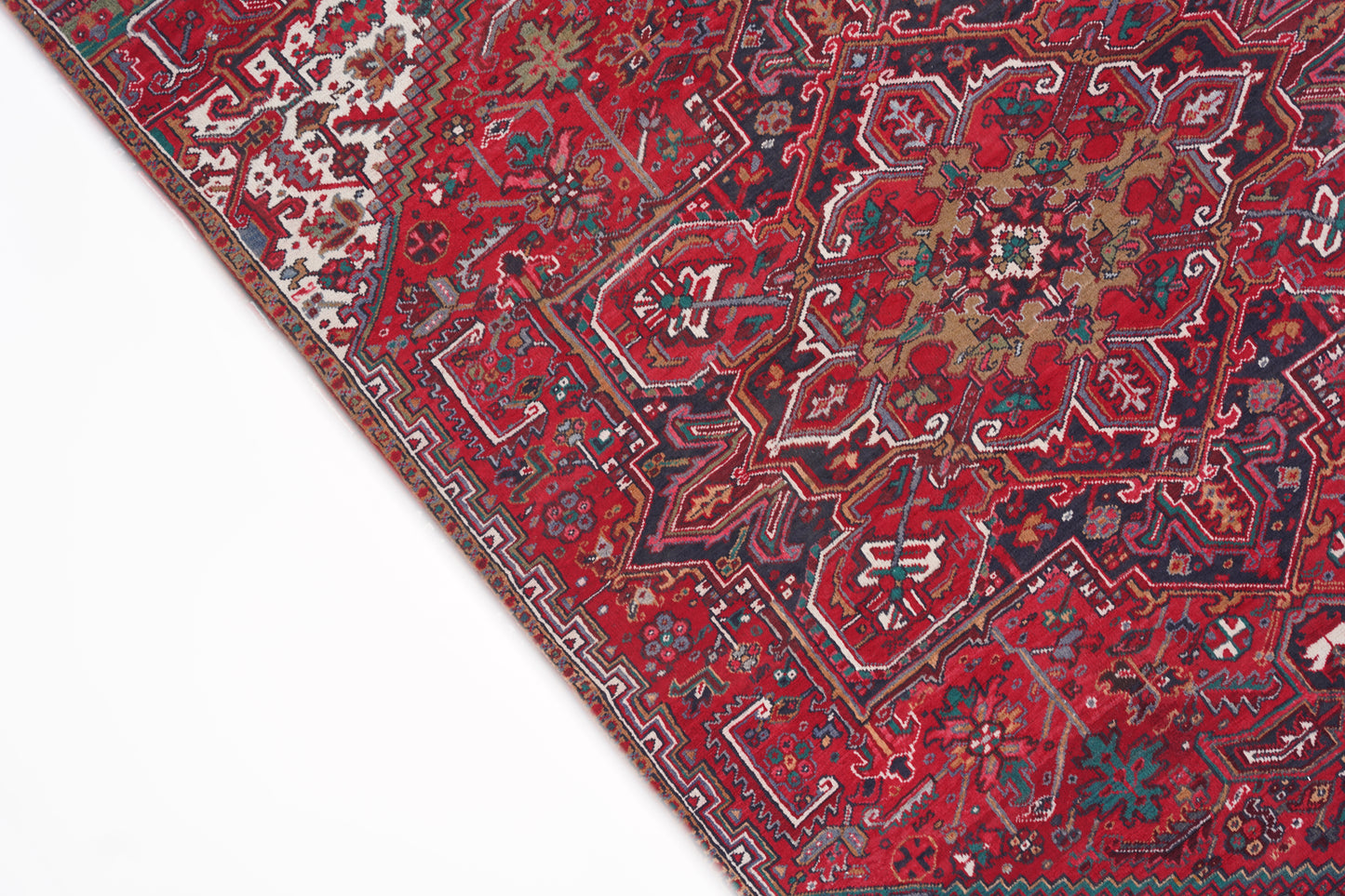 Vintage Persian Heriz Hand-Knotted Rug - 9ft x 12ft (Circa 1950s)