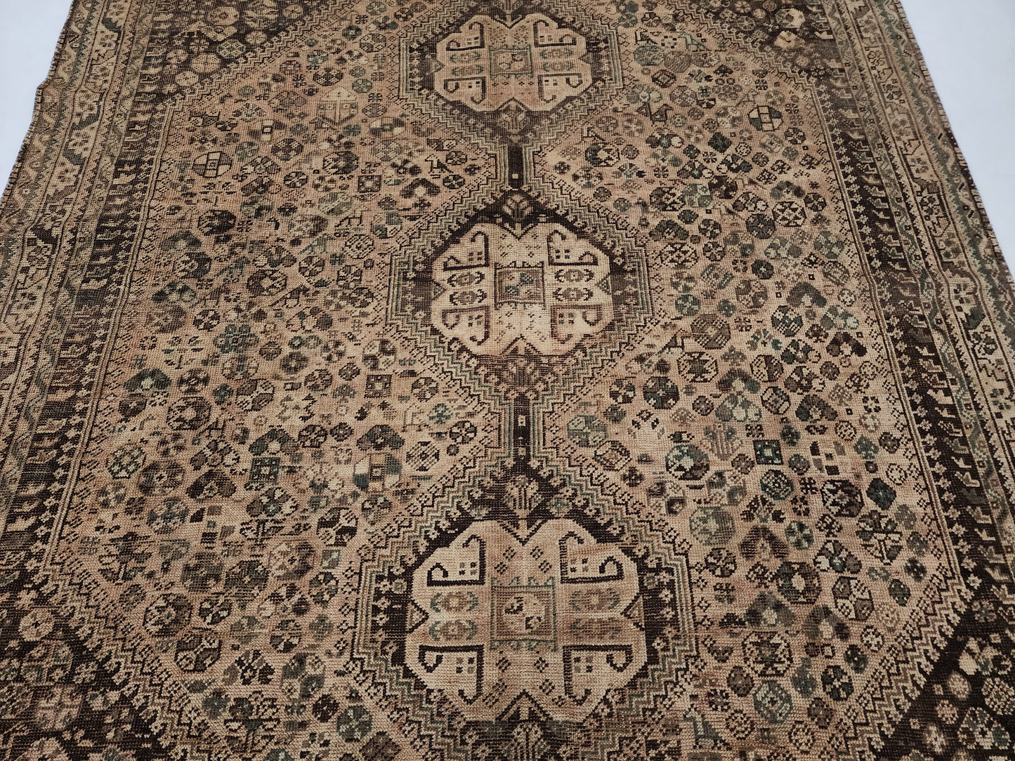 Vintage Persian Qashqai Rug | Earthy Hand-Knotted Tribal Accent