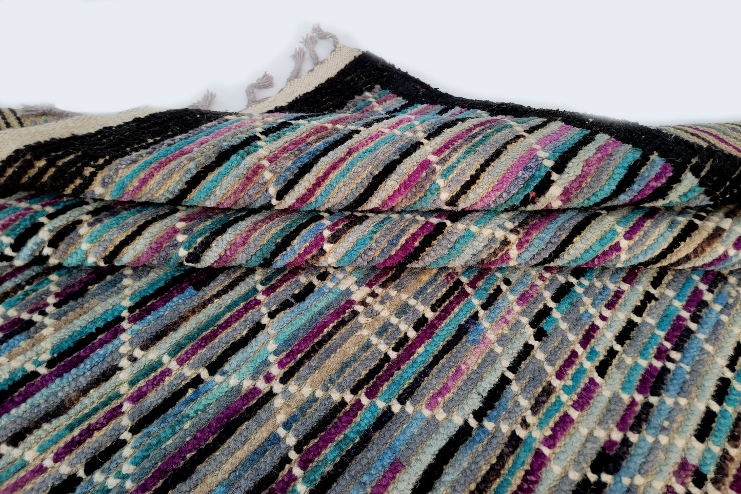 Vibrant Moroccan Berber Area Rug – Hand-Knotted Colourful Tribal Wool Rug