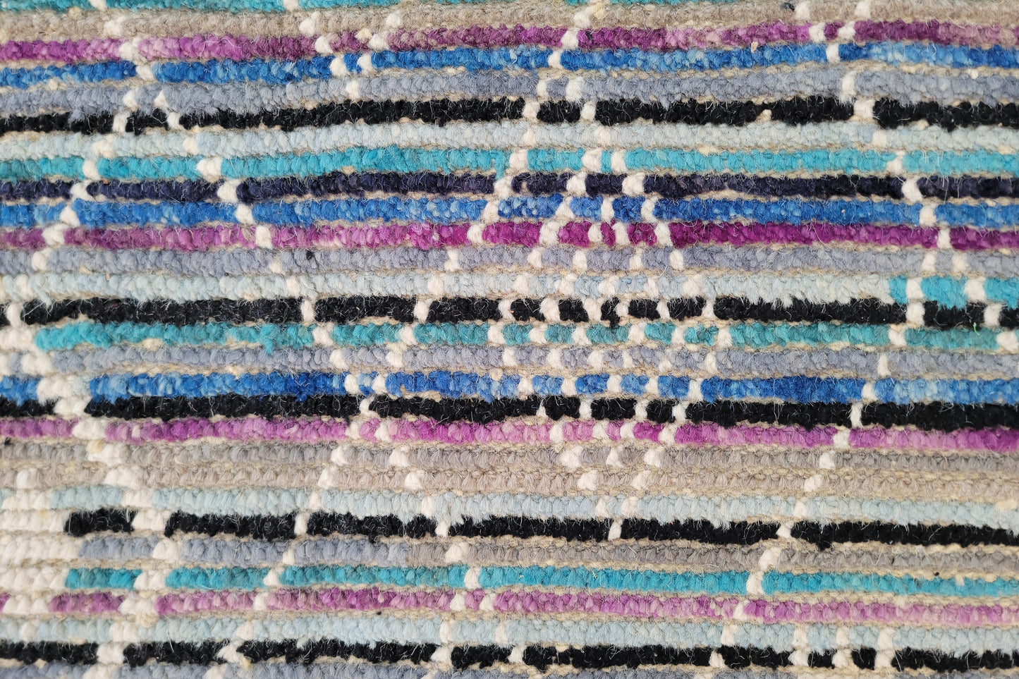 Vibrant Moroccan Berber Area Rug – Hand-Knotted Colourful Tribal Wool Rug