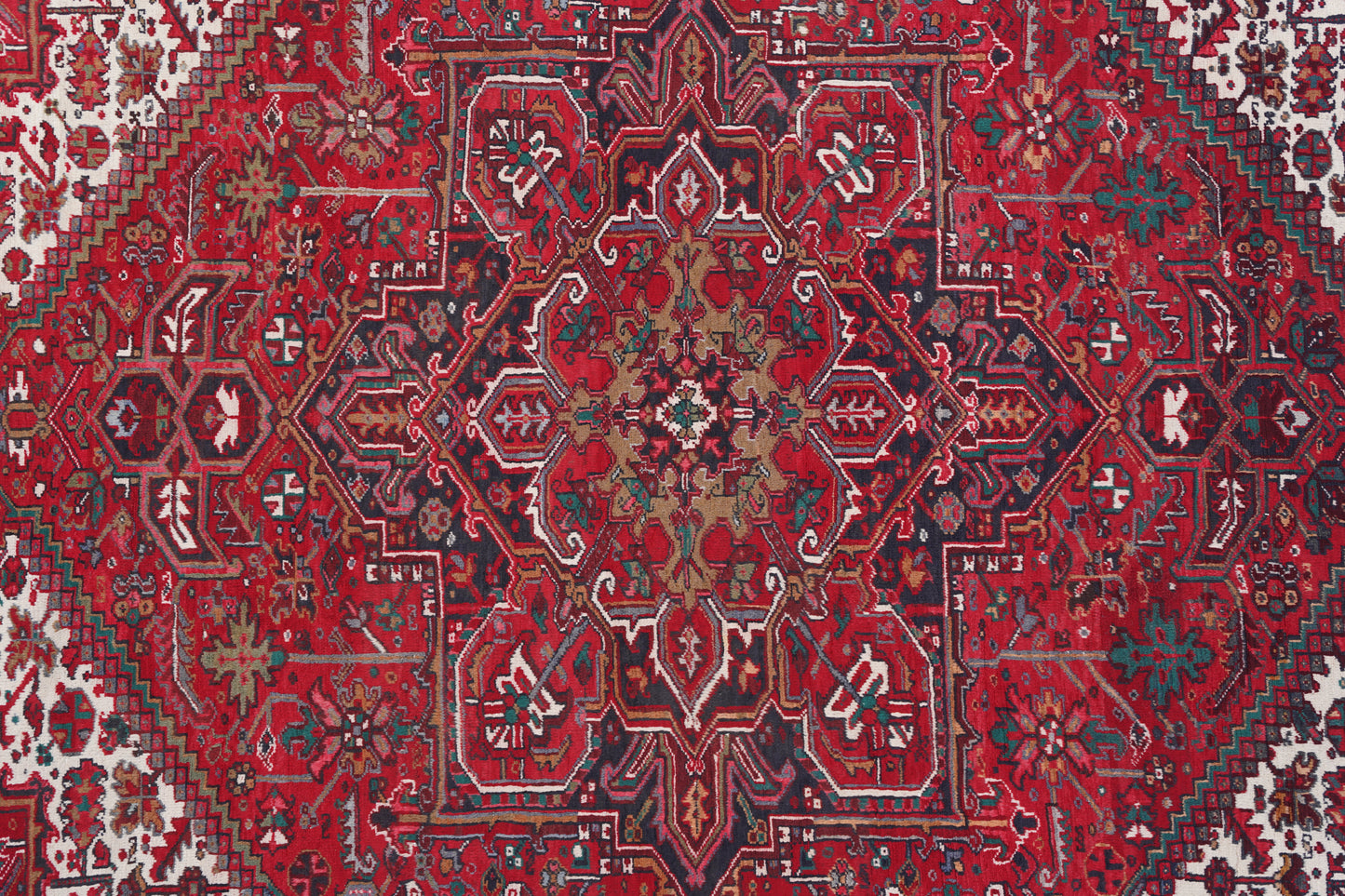 Vintage Persian Heriz Hand-Knotted Rug - 9ft x 12ft (Circa 1950s)